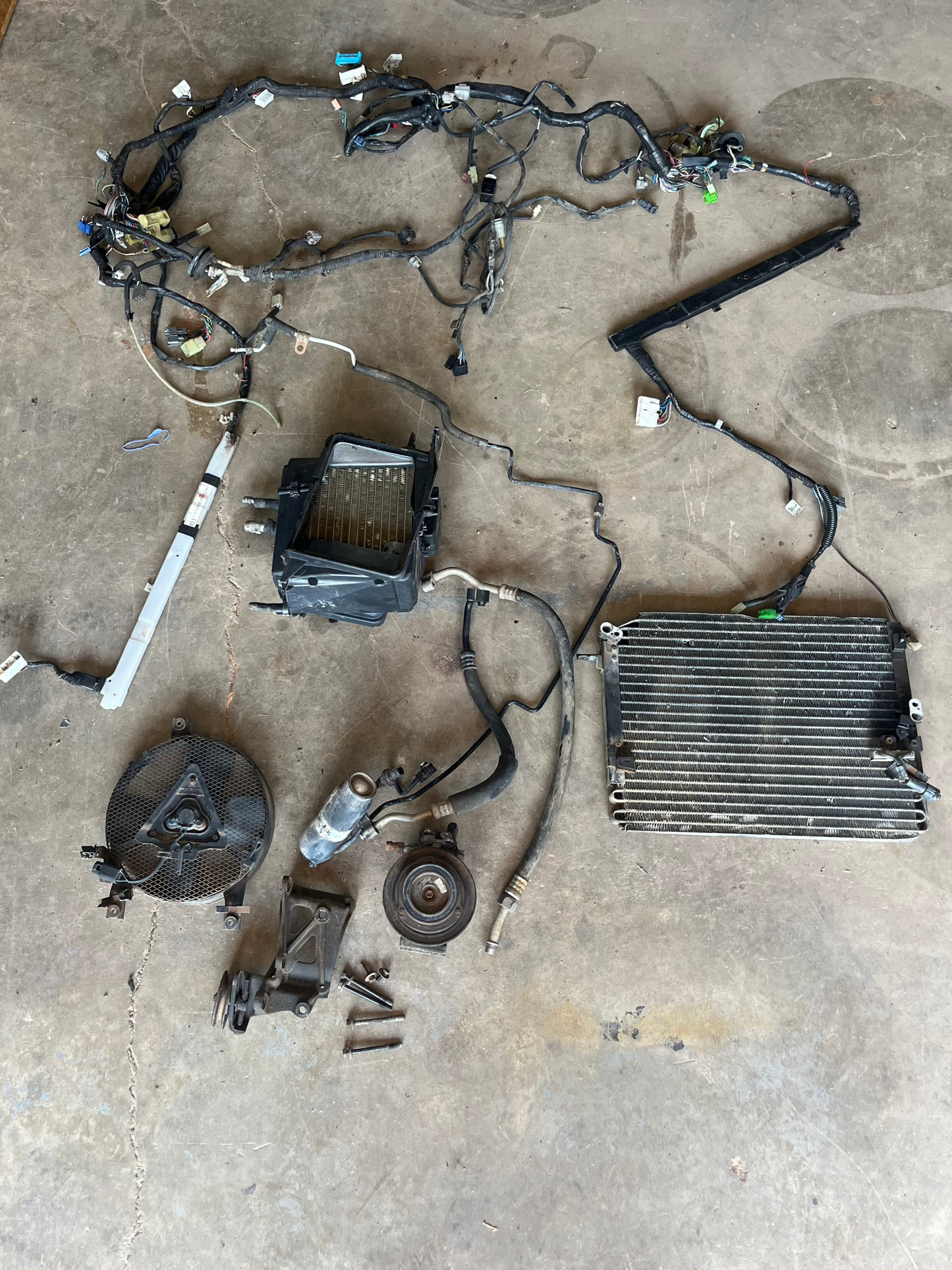 Used OEM Complete Air Conditioning Setup 22re - Toyota 4Runner - 1989-1995
