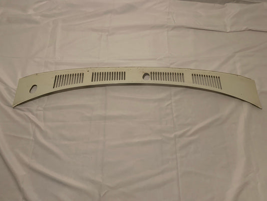 Used OEM Cowl Vent - White - Toyota 4runner - 1989-1995